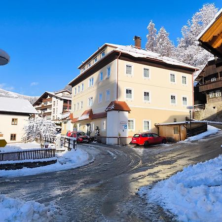 Hotel Kirchenwirt Бад-Кляйнкірхгайм Екстер'єр фото