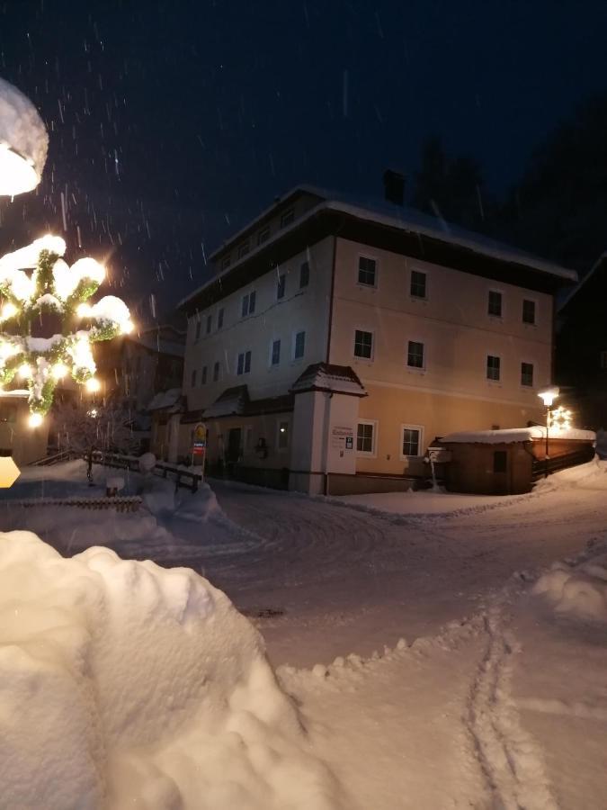 Hotel Kirchenwirt Бад-Кляйнкірхгайм Екстер'єр фото