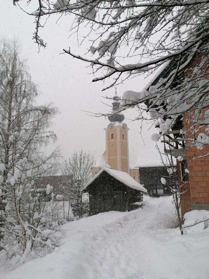 Hotel Kirchenwirt Бад-Кляйнкірхгайм Екстер'єр фото